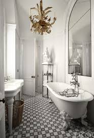 Welcome to our gallery of 33 relaxing primary this bathroom features a large skylight window, allowing for fresh air and natural sunlight to flood into the room. Clawfoot Bathtubs Cons Of Clawfoot Bathtubs