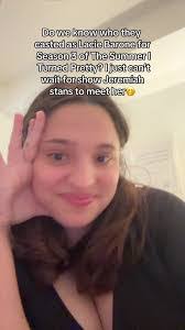 Lacey Downey's Instagram, Twitter & Facebook