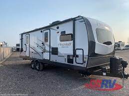 Rv dealer in the nation with 85,000 square feet indoor. 2021 Forest River Flagstaff Super Lite 26fkbs Rv For Sale In Cleburne Tx 76031 168232a Rvusa Com Classifieds