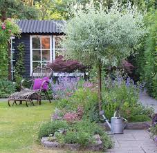 Gorgeous Plantings For Garden Dappled Willow Small Cottage Garden Ideas Small Garden Design Garden Design