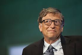 Bill gates tetap menjadi orang terkaya di dunia dengan kekayaan bersih $75 milyar, walau turun dari $79,2 milyar tahun lalu. 10 Orang Terkaya Di Dunia Dan Cara Jadi Seperti Mereka Maret 2021