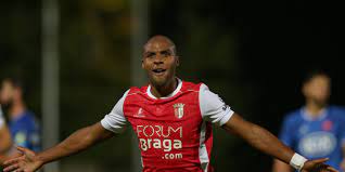 Entrevista a abel braga treinador do belenenses. Sc Braga Vence Belenenses Sad E Sobe A Lideranca Do Campeonato I Liga Sapo Desporto