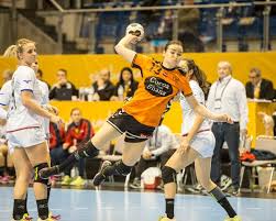 She competed at the 2016 summer olympics in the women's handball tournament. Niederlanderin Broch Mit Karrierepause