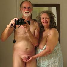 Free older nude couples porn pics - GrannyNudePics.com