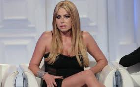 Non tutti sanno che loredana lecciso ha una figlia (oggi 22enne) che le somiglia in modo impressionante e si chiama brigitta cazzato. Loredana Lecciso I Figli Di Al Bano E Romina A Volte Si Fanno Degli Errori