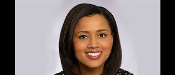 Nina Barton's Instagram, Twitter & Facebook