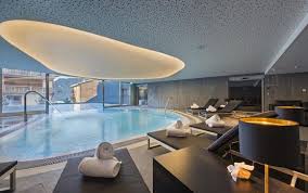 Flower clock is minutes away. Hotel President Wilson A Luxury Collection Hotel Geneva 5 W Verbier 5 Genf Bis Zu 70 Voyage Prive