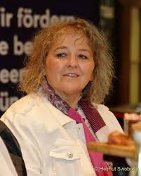 Sonja Arnold ( Curatorium Altern gestalten gGmbH ) Archive