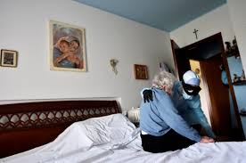 Why it's time to look again at home care for older people | World Economic  Forum