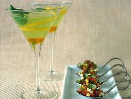 Sia che avete un evento formale sia informale, bisogna sempre aprire la i cocktail sono delle bevande ottenute dalla miscela di diversi ingredienti, alcolici e liquori. I Migliori Cocktail Da Fare A Casa Sale Pepe