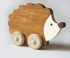 Igel Basteln Mit Kindern Tolle Ideen Fur Den Herbst In 2020 Holz Basteln Weihnachten Basteln Mit Kindern Herbst Basteln Mit Kindern