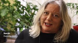 Iona Johnson's Instagram, Twitter & Facebook