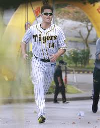 赤髪の白雪姫 | ジャンプ系壁紙・・・その他画像。。 画像 : é˜ªç¥ž ãƒã‚§ãƒ³ã¯ã‚­ãƒ£ãƒ³ãƒ—åˆæ—¥ã‚'çµ‚ãˆã¦ é›°å›²æ°—ãŒã„ã„ Sanspo Com ã‚µãƒ³ã‚¹ãƒ