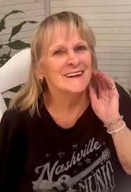 Cynthia Marker's Instagram, Twitter & Facebook