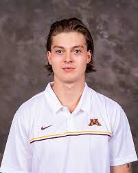 Hän on pelipaikaltaan vasen laitahyökkääjä. Sampo Ranta Men S Hockey University Of Minnesota Athletics
