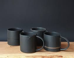 Minimalistic Hand Thrown Pottery Von Kaellhandmade Auf Etsy In 2020 Hand Thrown Pottery Thrown Pottery Pottery