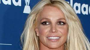 At age 8, britney tried out for mmc (1989), but was turned down due to her young age. Britney Spears Speaks Out About Becoming A Mom At An Early Age