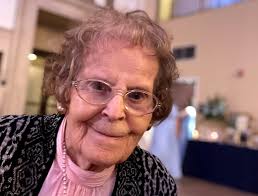 Yesterday at 96 years old, my dear grandmother Nellie (my father's mother)  went to be with our LORD. Nellie is the daughter of Polish immigrants to  the United States. She certainly lived