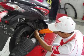 Check spelling or type a new query. Cek Oli Mesin Motormu Ini Caranya Wahana Honda