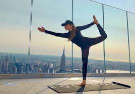Explore a wide range of the best yoga edge on aliexpress to find besides good quality brands, you'll also find plenty of discounts when you shop for yoga edge. Edge And Equinox Launch Yoga Classes On Skyscraper S 100th Floor Deck