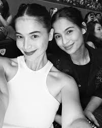 Couldn't miss this. Final slide will always be by number 1. Last hurrah  before I go off the grid to film for 5 weeks 🖤 Defo set the vibe for a  melancholic