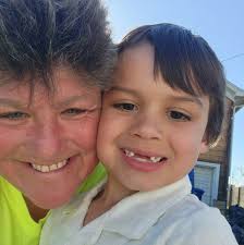 COME WATCH THE PACKERS VS LIONS AT Cheri's Place 704 BELLEVUE STREET. THE  MAGNIFICENT Pamela Drake Johnston WILL BE YOUR BARTENDER. LET'S SEE IF YOU  CAN BE OUR DRINK FREE WINNER. YES