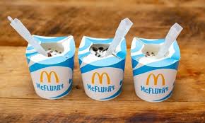 This container also features a unique twist and release dressing. Mcdonald S To Ditch Plastic Packaging In Salads And Mcflurry Shake Up