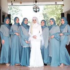 Check spelling or type a new query. 10 Ide Kebaya Modern Serba Biru Buat Wisuda Sampai Lamaran Seger Banget Lihatnya