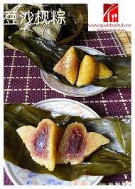 lye water dumplings with red bean paste 豆沙碱粽 guai shu shu red bean paste appetizer recipes recipes
