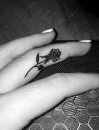 Jun 3 2020 explore sfg14nts s board finger rose tattoo on pinterest. 50 Beautiful Finger Tattoo For Women For Creative Juice Tattoos Small Hand Tattoos Finger Tattoo For Women