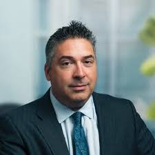 Mike Behr's Instagram, Twitter & Facebook