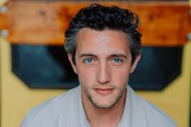 Yilmaz Bayraktar (Adam Bay)