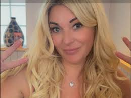 LCM VILLAS...LOUISE MOSS EDWARDS