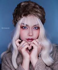 Cindy Cid's Instagram, Twitter & Facebook