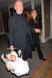 James cameron and his wife, actress suzy amis, have filed a petition to become the legal guardians of their daughter's best friend. Suzy Amis Cameron 5 Facts To Know About James Cameron S Wife
