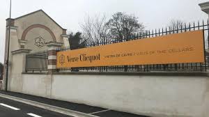 » si vous voulez nous signaler une erreur, merci de nous la signaler en utilisant ce lien. Gazage Menaces De Mort Et Licenciement Conteste Chez Veuve Clicquot Le Conseil De Prud Hommes De Reims A Tranche