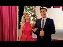 Reunited and it feels so deadly starring candace cameron bure and niall. Preview Sneak Peek If I Only Had Christmas Starring Candace Cameron Bure Youtube