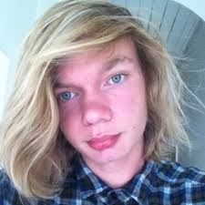 Jake Lovett (@mynameisnotjake)