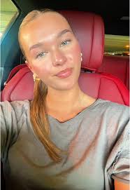 Taryn Mckinney Lbert