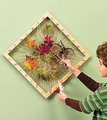 Nature Collage Art Frame Good For Outside Spontaneous Collecting And Arranging Kunst Fur Kinder Vorschulkunst Basteln Herbst Winter