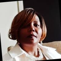 1700+ "Roxanne" profiles