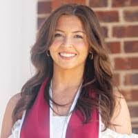 Kelly Foley's Instagram, Twitter & Facebook