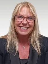 Suzanne Brinkerhoff's Instagram, Twitter & Facebook