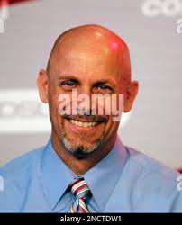 Louisiana candidate for U.S. Senate Mike Spears prepares for the start of a  debate at WDSU Television Studios in New Orleans, Wednesday, Oct. 27, 2010.  (AP Photo/Gerald Herbert Stock Photo