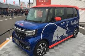 ホンダサンクスデー トロロッソ ホンダ 仕様 n boxお披露目 ホンダ n one カスタム トロロッソ