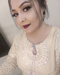 Huma afzal homebased saloon