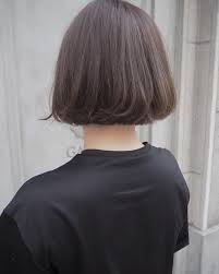 ミニボブ 大人ハイライト 透明感カラー ナチュラル ヘアスタイルや髪型の写真 画像 ナチュラルヘア ヘアカット ボブ