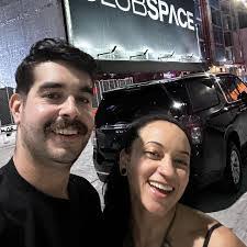 Jayne Bray's Instagram, Twitter & Facebook