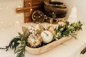 This collection of fabulous and traditional holiday bread make perfect gifts. Pictures Of Christmas Decorated Bread Bowls 65 Awesome Ideas To Use Dough Bowls In Home Decor Digsdigs Wooden Dough Bowl French Farmhouse Primitive Bowls Outdoor Structures Bread Decorating Usa How
