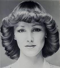 1970s Flicked Hair 1970s Hairstyles 70s Hair Vintage Hairstyles